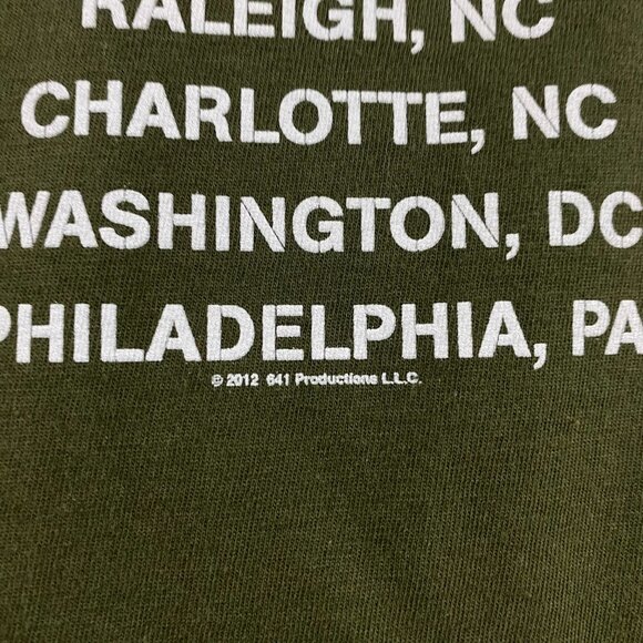 NWOT Roger Waters The Wall Live 2012 Tour T Shirt Men's Medium Green - Picture 7 of 11